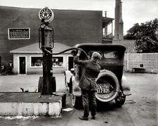 1920s TEXACO GAS STATION PHOTO  (203-i) picture