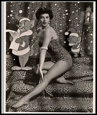Ava Gardner Barefoot Pin-Up LEOPARD SKIN MGM MOGAMBO CHEESECAKE 1952 PHOTO C 1 picture