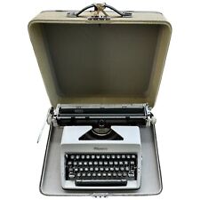 Vtg 60s Olympia SM9 Deluxe Typewriter  Two-tone Case Portable Works Writer White picture