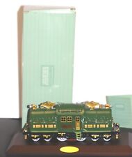 381E STANDARD GAUGE ENGINE 1928 BY LIONEL TRAINS AVON 1992 Orig. Box & stand picture