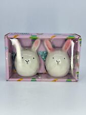 NEW in BOX Animal Kingdom Dimpled Bunny Salt & Pepper Shakers CUTE BUNNIES picture