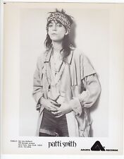 1978 Press Photo Punk Rock Singer Patti Smith Poses for a Record Album picture