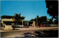 St. Petersburg Beach, Florida Postcard THE SHALIMAR MOTEL / 1950s Cars / Unused picture