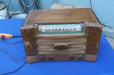 Working General Electric 1940’s GE L-641 Tube Radio Table Top w/Wood Curved Glas picture
