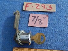 Seeburg SPS160 Cabinet Lid Lock with cam, one each with F-293 key (B) picture