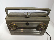 Mid-Century Modern RCA Victor Portable Radio 7-BX-6E With Rotating Antenna Green picture