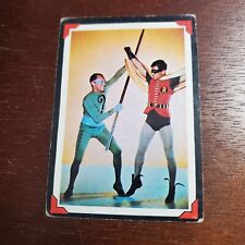 1966 Topps Batman Card #32 Whacking Robin's Wings Riddler  National Periodical picture