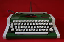 Vintage Olympia Traveller Deluxe Green Space Age Typewriter excellent picture