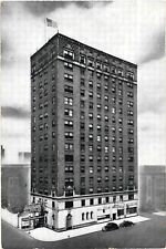 Bird's Eye View of Chicago's Beautiful Hotel Eastgate Chicago, Illinois Postcard picture