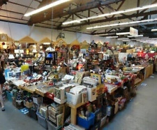 10 pounds of Estate Liquidation Service-Old & New mixed items -see details picture