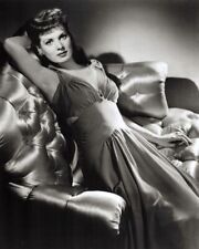 Maureen O'Hara gorgeous Hollywood glamour portrait 1940's era 24x36 inch poster picture