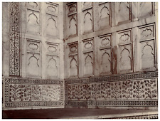 India, Agra, Taj Mahal, Detail of Inlaid Work of Portal Vintage Albumen Print  picture