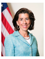 2021 Politician Gina Raimondo 8x10 Portrait Photo On 8.5