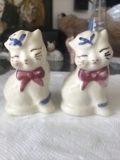 Vintage Shawnee Pottery 1940’s Shawnee Puss N Boots Cat  Salt & Pepper Shakers picture