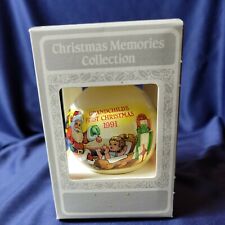 Vintage Christmas Memories Collection 1991 Satin Ornament General Foam Plastics picture