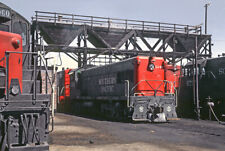 1967 SOUTHERN PACIFIC DIESEL at EL PASO YARDS  8.5X11 PHOTO picture