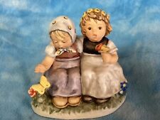 Hummel figurine Pleasant Moment #425 4.5 inch with box GREAT CONDITION  picture