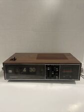 Vintage Toshiba AM/FM Solid State Flip clock radio RC-807F Working Retro picture