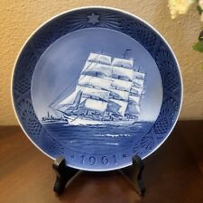 Vintage 1961 Royal Copenhagen ”training Ship”annual Christmas collection plate picture