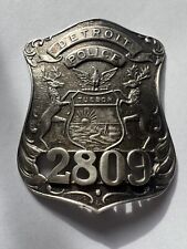 Vintage Obsolete Detroit Police Officer Patrolman Badge Pin Authentic Michigan picture