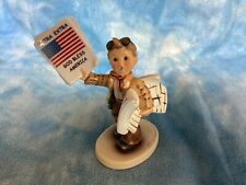 Hummel figurine Extra Extra We Stand Proud MINT with box picture