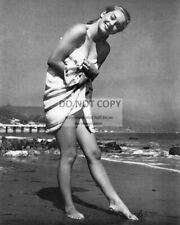 ACTRESS VERA MILES PIN UP - 8X10 PUBLICITY PHOTO (BT695) picture