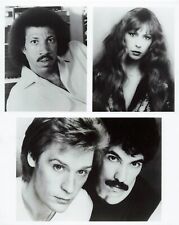 Lionel Richie Juice Newton Hall & Oates SOLID GOLD Vintage 8x10 Photo 84 picture