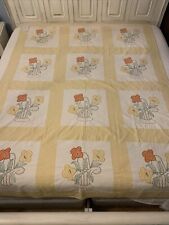 Vintage 1940s Handmade Hand quilted Floral Embroidery Quilt Butter Yellow READ picture