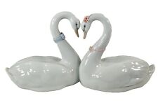 Lladro Endless Love Swans Figurine form a heart with their long necks Excellent picture