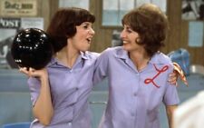 Laverne and Shirley Bowling Penny Marshall Cindy Williams  8x10 Glossy Photo picture