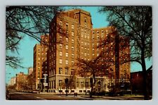 Chicago IL, Harriet Hammond McCormick Memorial, YWCA, Illinois Vintage Postcard picture