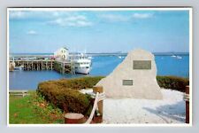 Plymouth MA-Massachusetts, Fisherman's Memorial, Water St., Vintage Postcard picture