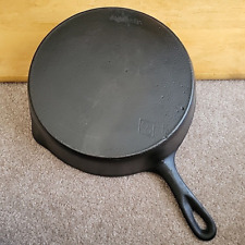 Chicago Hardware Foundry CHF #8X Diamond Logo Cast Iron Skillet - Fully Restored picture