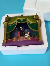 Phantom Of The Opera Ornament 2006 Carlton Cards Heirloom 174 Music Lights Works picture