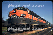 R DUPLICATE SLIDE - Great Northern GN BN 9726 Passenger Scene picture