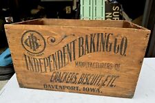 Rare ANTIQUE INDEPENDENT BAKING COMPANY ADVERTISING Wood CRATE Davenport Iowa picture