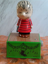 2017 Hallmark Linus Peanuts Christmas Dance Party Wireless Music Motion Band picture