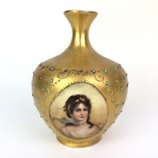 Antique 1908 Vienna Portrait Gold Porcelain Bud Vase 4-3/8
