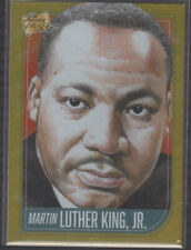 MARTIN LUTHER KING JR. 2021 Pieces of the Past #26 Gold Foil Parallel picture