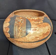 Nicolas Quezada of Mata Ortiz Mexico Marbled Pottery. picture