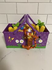 RARE-Limited Edition Disney Winnie the Pooh Bear & Tigger Picnic Basket w/extras picture