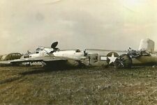 WW II  Usa  Photo --   - B-25 Bomber   - Crashed landing .. picture