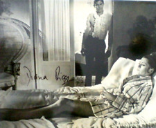 SIGNED PHOTO YOUNG/BEAUTIFUL DECEASED DIANA RIGG-JAMES BOND -HER MAJESTY COA picture