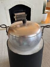 Vintage Wear-Ever 5 1/2 QT Aluminum With Lid. #2106. Hallite. Twisted Handles picture