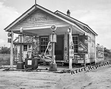 Photograph of L.A. Currin Gas Station Granville North Carolina Year 1939  8x10 picture