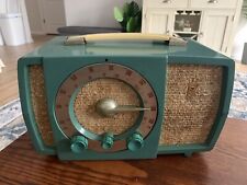 Vintage Zenith  Turquoise  Bakelite ,AM/FM tube radio model H724 , 1951, works picture