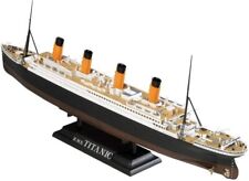 Doyusha 1/700 Awesome Plastic Model No. 22 R.M.S. Titanic LED Set picture