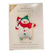 Hallmark Keepsake Ornament 2009 Retail Associate Exclusive Holiday Fun Limited picture