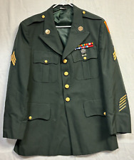 Men's US Army Green Coat  - Men's Size 42 Regular - 196th Artillery Brigade picture