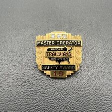 NATIONAL TRAILWAYS 1/5 10K Gold 19 Years MASTER OPERATOR Service Award Pin picture